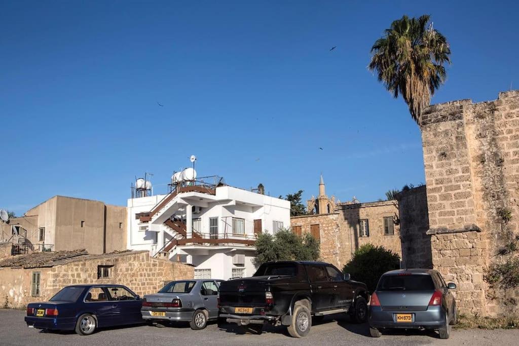 Templar Guesthouse Famagusta  Ngoại thất bức ảnh