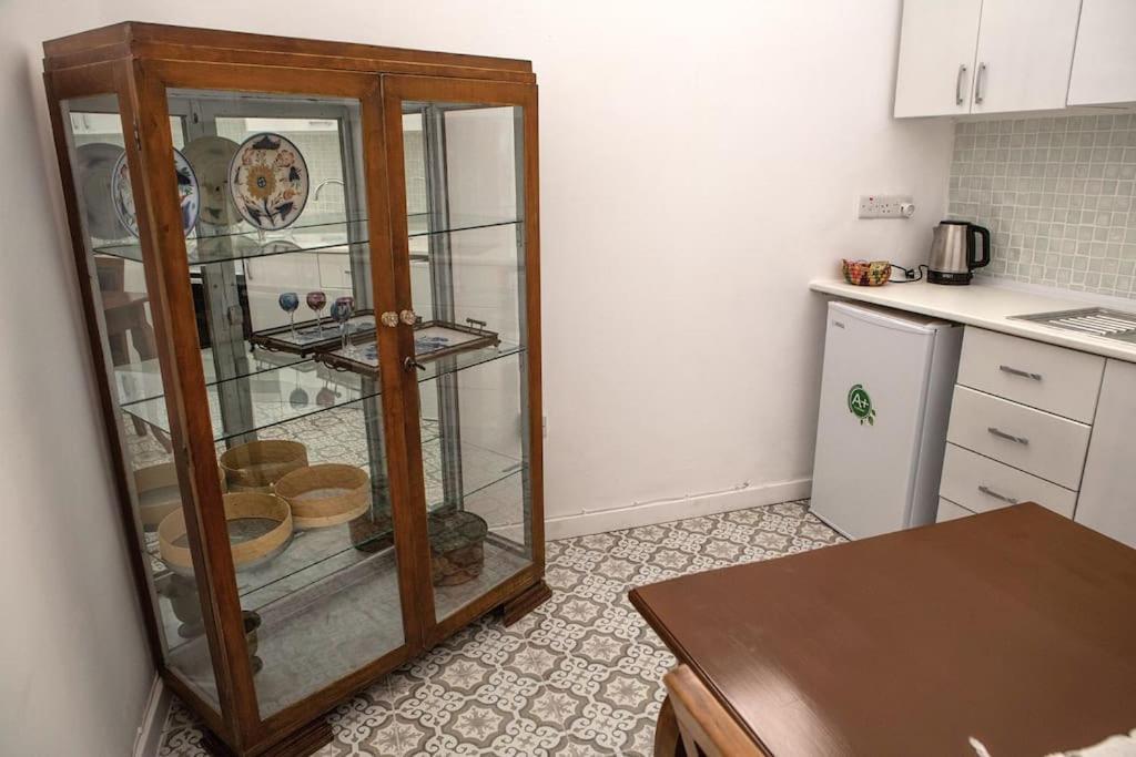 Templar Guesthouse Famagusta  Ngoại thất bức ảnh