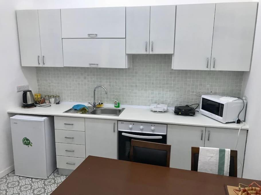 Templar Guesthouse Famagusta  Ngoại thất bức ảnh